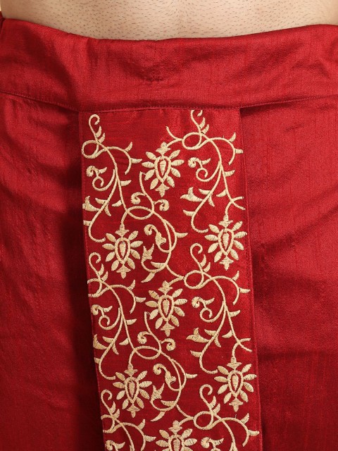 Ethluxis Men Embroidered Dhoti - Image 6