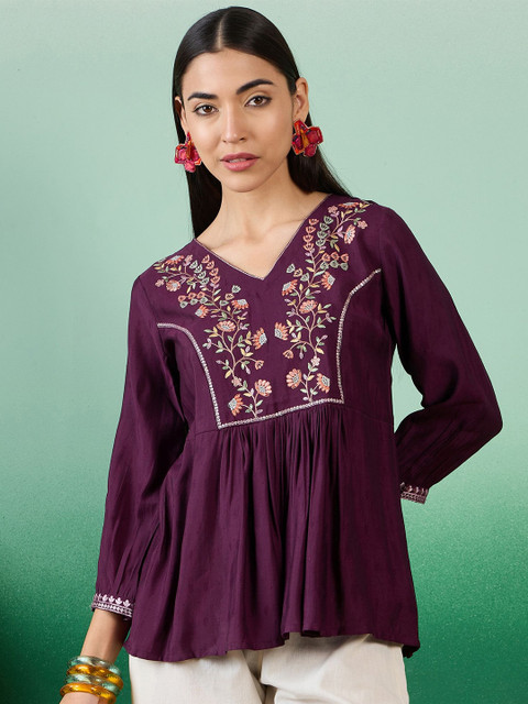 Sangria Women Floral Embroidered V-Neck Polycotton Top