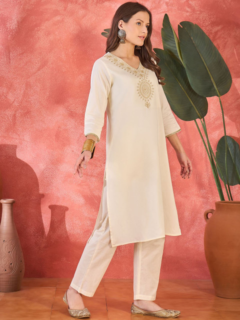 Sangria Floral Yoke Design V-Neck Zari Pure Cotton Straight Kurta - Image 3