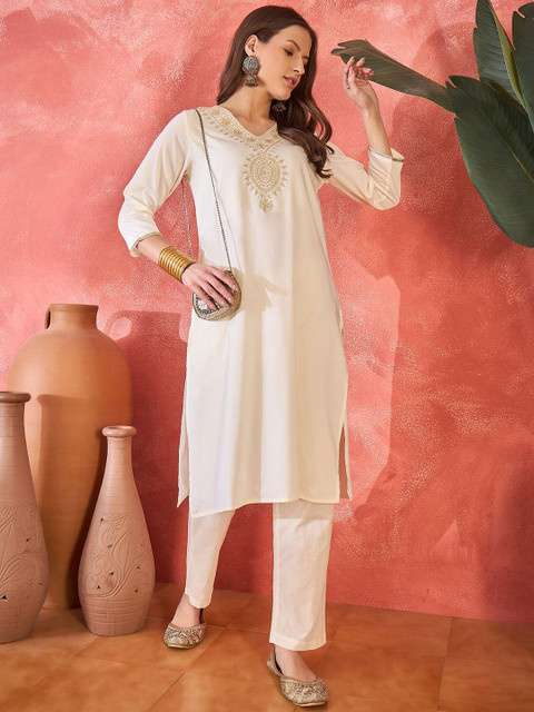 Sangria Floral Yoke Design V-Neck Zari Pure Cotton Straight Kurta - Image 5