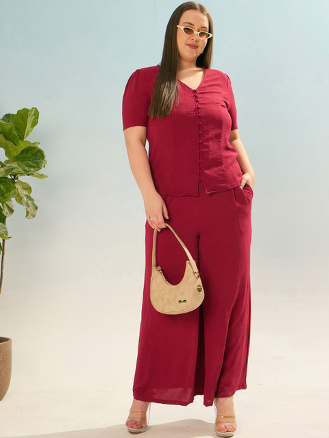 SASSAFRAS Curve Plus Size Button Down Short Sleeves Top With Trouser