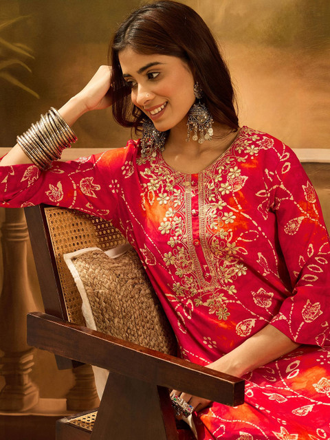 Sangria Floral Printed Round Neck Thread Work Straight Kurta - Image 2