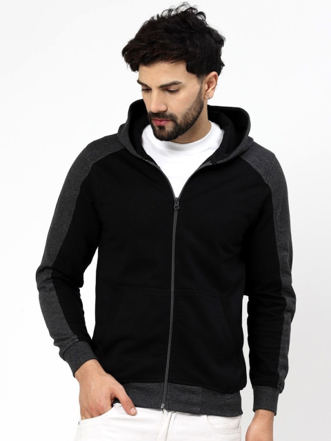 Kalt Men Colourblocked Sweatshirt