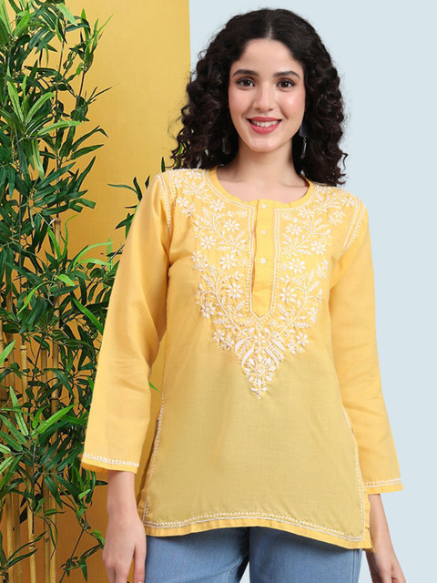 PARAMOUNT CHIKAN Ethnic Motifs Embroidered Chikankari Kurti