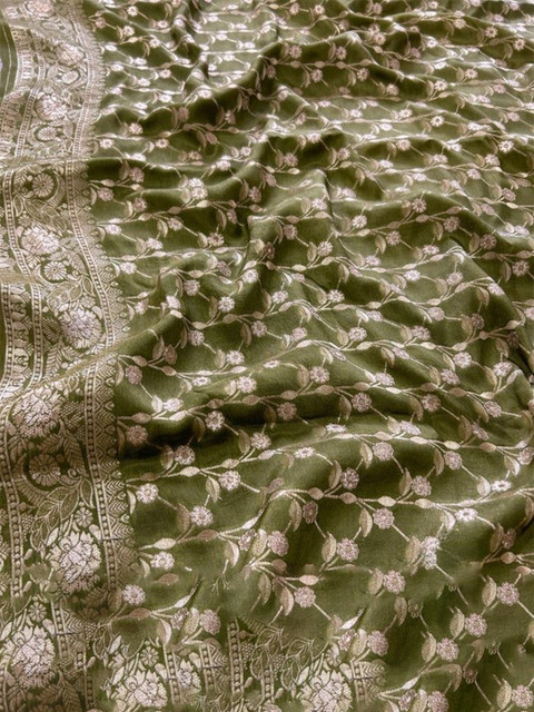 zinzraa Floral Woven Design Zari Saree - Image 4