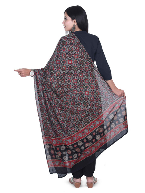 Fabmoha Geometric Block Print Ajrakh Printed Pure Cotton Dupatta - Image 5