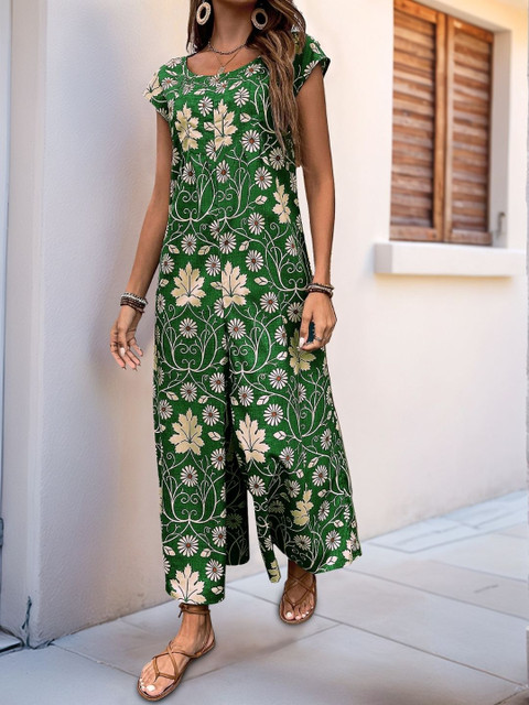 StyleCast Floral Printed Round Neck Jumpsuit