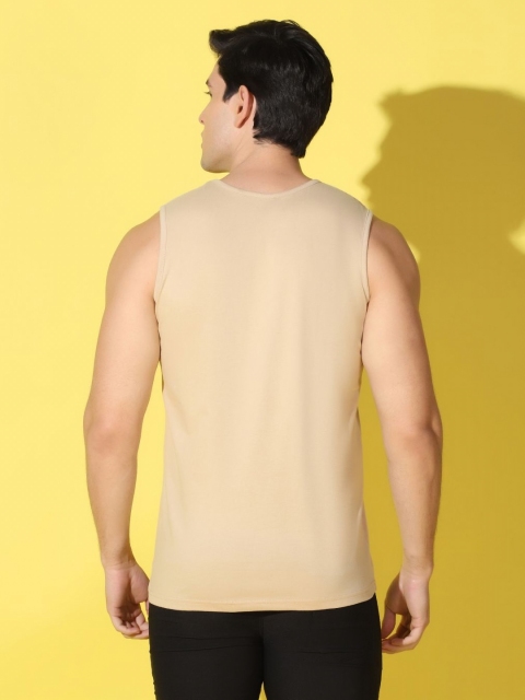 WOOSTRO Men Pack Of 2 Printed Slim Fit T-shirt - Image 4