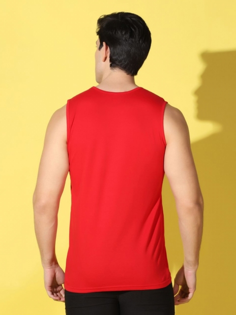 WOOSTRO Men Pack Of 2 Printed Slim Fit T-shirt - Image 3