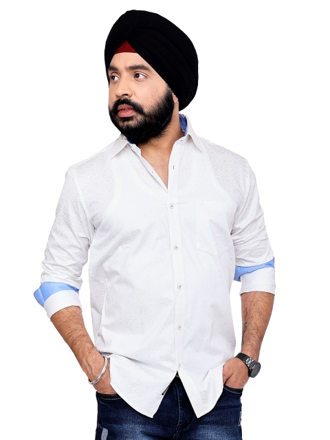 CHECKMARK CLOTHING Men Slim Fit Printed Casual Shirt