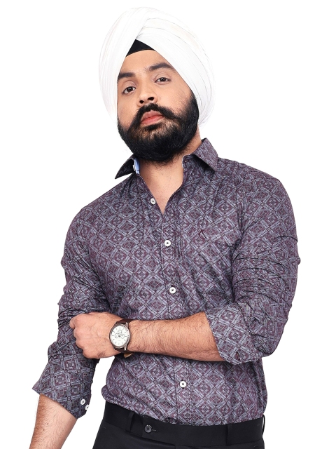 CHECKMARK CLOTHING Men Slim Fit Printed Casual Shirt