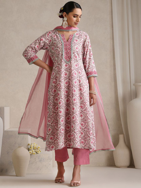 Khushal K Women Floral Printed Angrakha Pure Cotton Kurta with Palazzos & With Dupatta