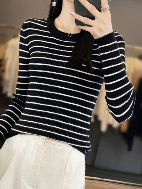 KPOP Women Striped Round Neck Long Sleeves Pullover Sweaters - Image 4