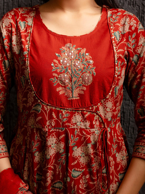 KIMAYRA Women Ethnic Motifs Printed Cotton Anarkali Kurta with Trousers & Dupatta - Image 2