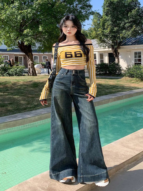 StyleCast x Revolte Women Bootcut Light Fade Jeans