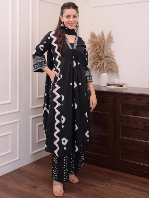 MISS CLOTHING Ikat Printed V Neck A-Line Kurta With Trouser - Image 3