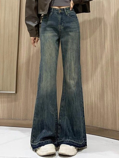 StyleCast Women Slim Fit High-Rise Light Fade Jeans