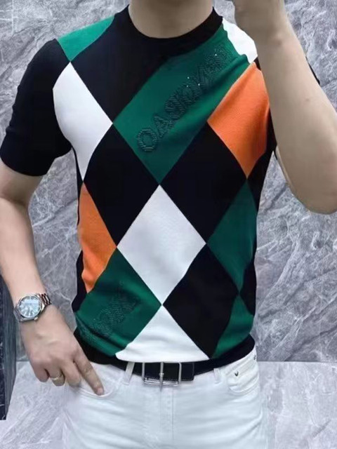 StyleCast x Revolte Men Argyle Round Neck Regular Fit T-shirt