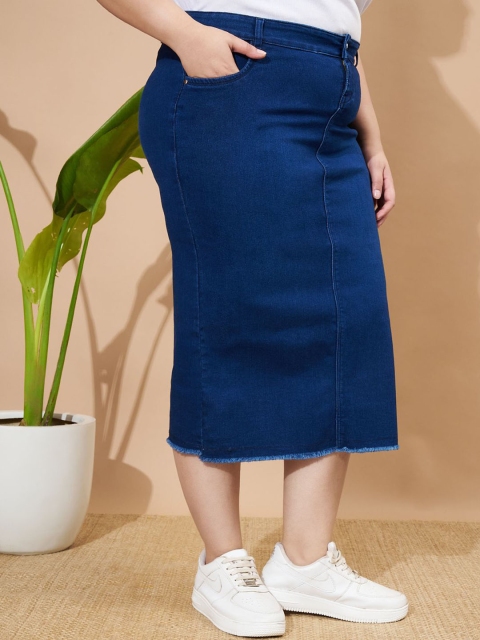 Purple Feather Pencil Midi Skirt - Image 2