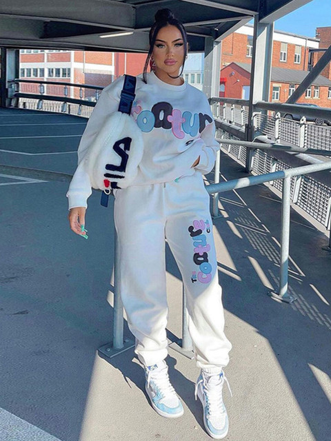 StyleCast White Typography Printed Sweatshirt & Joggers