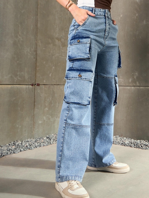 SASSAFRAS Women Relaxed Fit High-Rise Heavy Cargo Fade Jeans