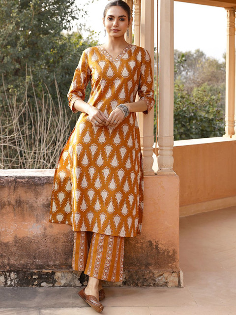 FIORRA Women Paisley Printed Regular Kurta with Trousers