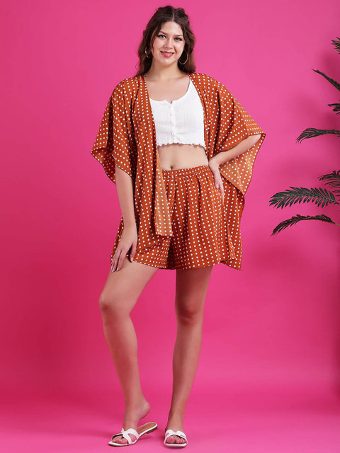 Qurvii Printed Shrug & Shorts Co-ords