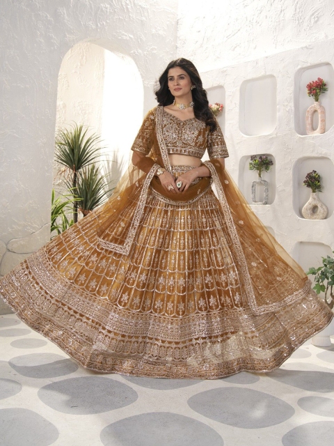 MISS CLOTHING Embroidered Sequinned Ready to Wear Lehenga & Unstitched Blouse With Dupatta - Image 4