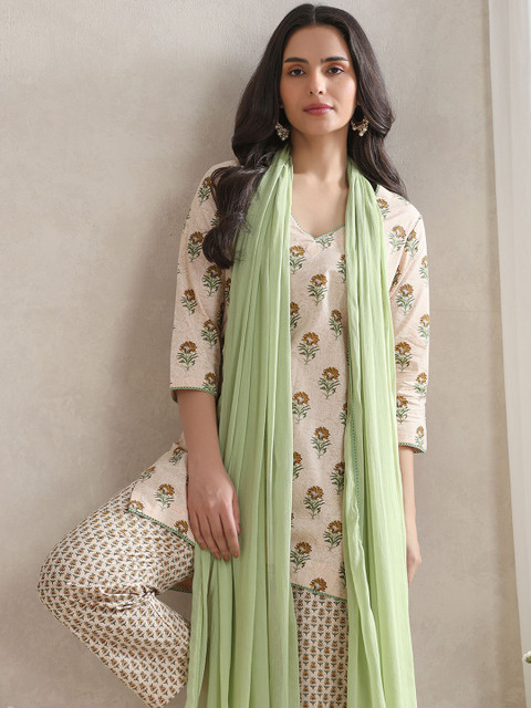 Khushal K Floral Printed V-Neck Pure Cotton Kurta with Palazzos & With Dupatta - Image 6
