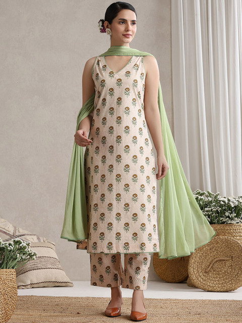 Khushal K Floral Printed V-Neck Pure Cotton Kurta With Palazzos And Dupatta