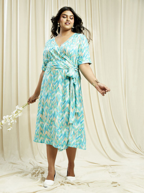 Globus Gloplus Wrap V-Neck Chevron Print Plus Size A-Line Midi Dress With Belt