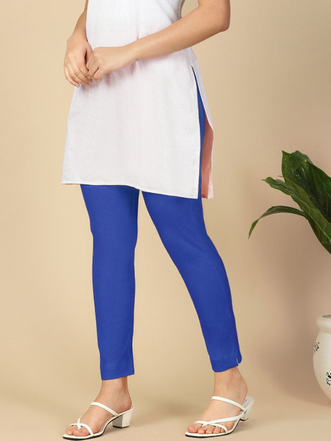 PYNK Women Mid-Rise Ankle-Length Leggings with Pocket