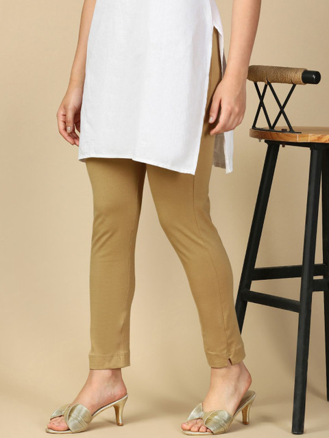 PYNK Women Mid-Rise Ankle-Length Leggings