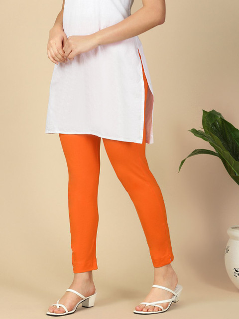 PYNK Women Mid-Rise Ankle-Length Leggings with Pocket