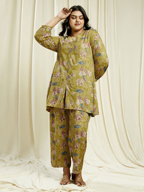 Globus Gloplus V-Neck Floral Print Tunic With Trousers Plus Size Co-Ord Set