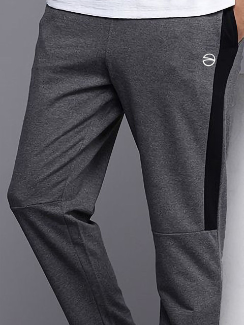 MOUNTAIN COLOURS Men Pure Cotton Mid Rise Track Pants - Image 4
