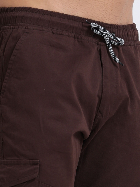 U.S. PITCHERS Men Relaxed Straight Leg Slim Fit Low-Rise Cargos Trousers - Image 5