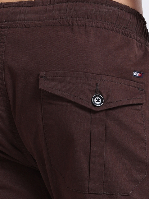 U.S. PITCHERS Men Relaxed Straight Leg Slim Fit Low-Rise Cargos Trousers - Image 6