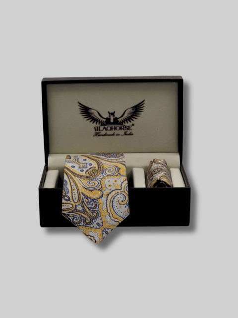 BLAQHORSE Men Tie & Pocket Square Gift Set - Image 3