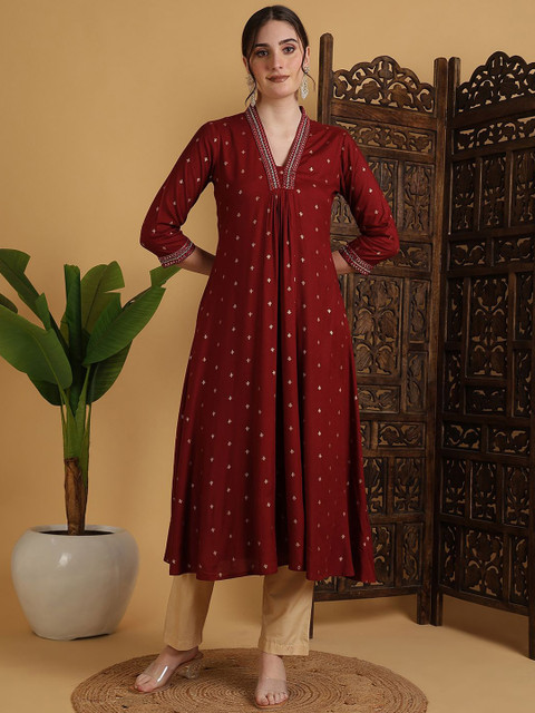 Sangria Semi-Flared 3/4 Sleeves V-Neck Kurta