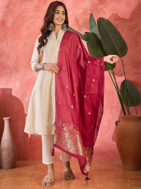 Sangria Woven Design Zari Dupatta With Tasseled Border