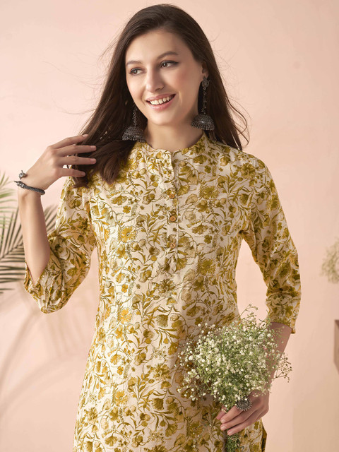 Anouk Women Floral Printed Straight Kurta