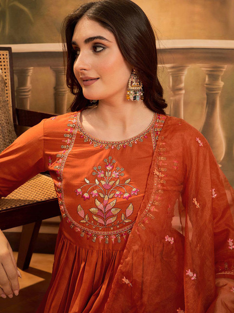 Sangria Floral Yoke Design V-Neck Sequinned Chinon A-Line Kurta With Trousers & Dupatta - Image 2