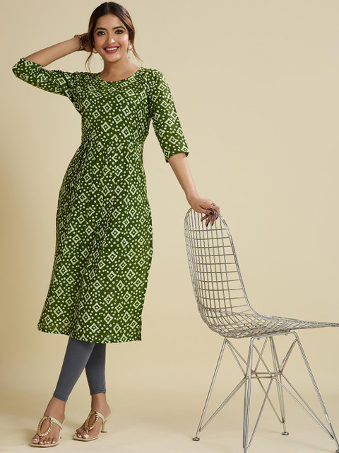 Lerkiza Women Green Round Neck Printed Cotton Maternity Kurta