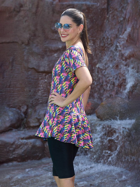 ROVARS Women Black & Pink Printed Pant Suit