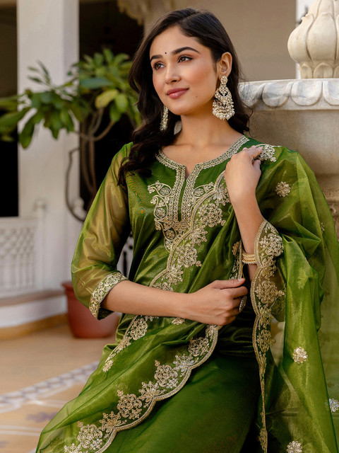 SANISA Floral Yoke Design Notch Neck Sequinned Straight Kurta With Trousers & Dupatta