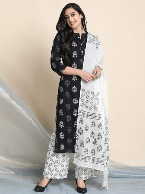 SZN Women Black Cotton Blend Kurta Sets