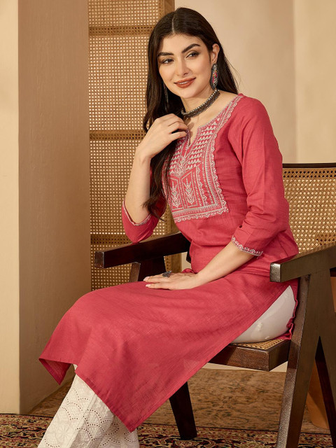 Sangria Women Pink Cotton Kurtas