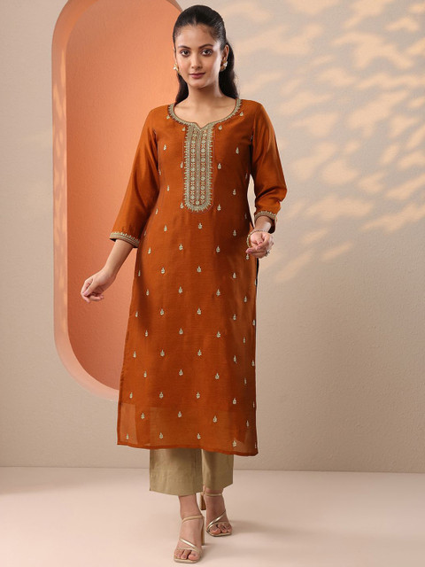 Libas Ethnic Motifs Embroidered Sweetheart Neck Straight Kurta - Image 2