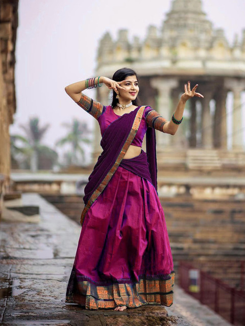 MANMOHITSAREE Woven Design Ready To Wear Lehenga & Blouse With Dupatta